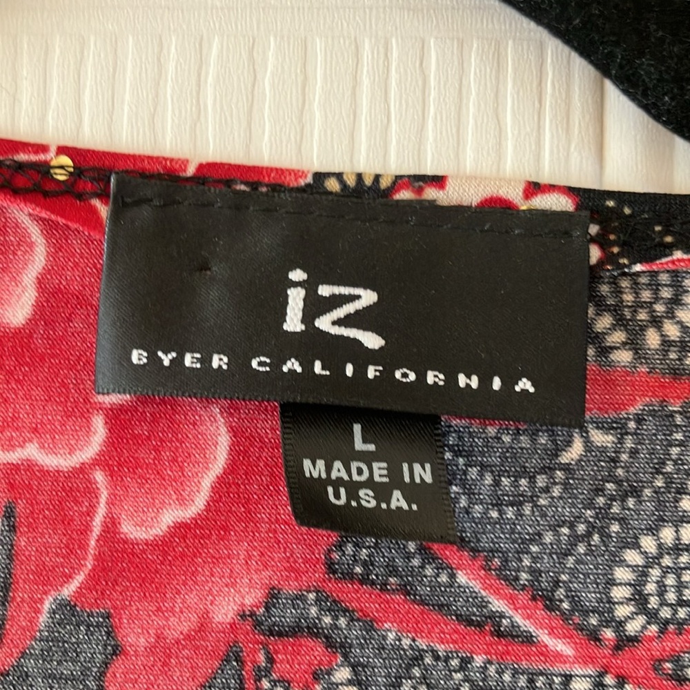 NWOT IZ Y2K Byer California 2 layer top - Picture 3 of 4